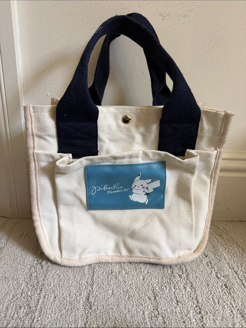 Mini Tote Bag WALK Pikachu Number025